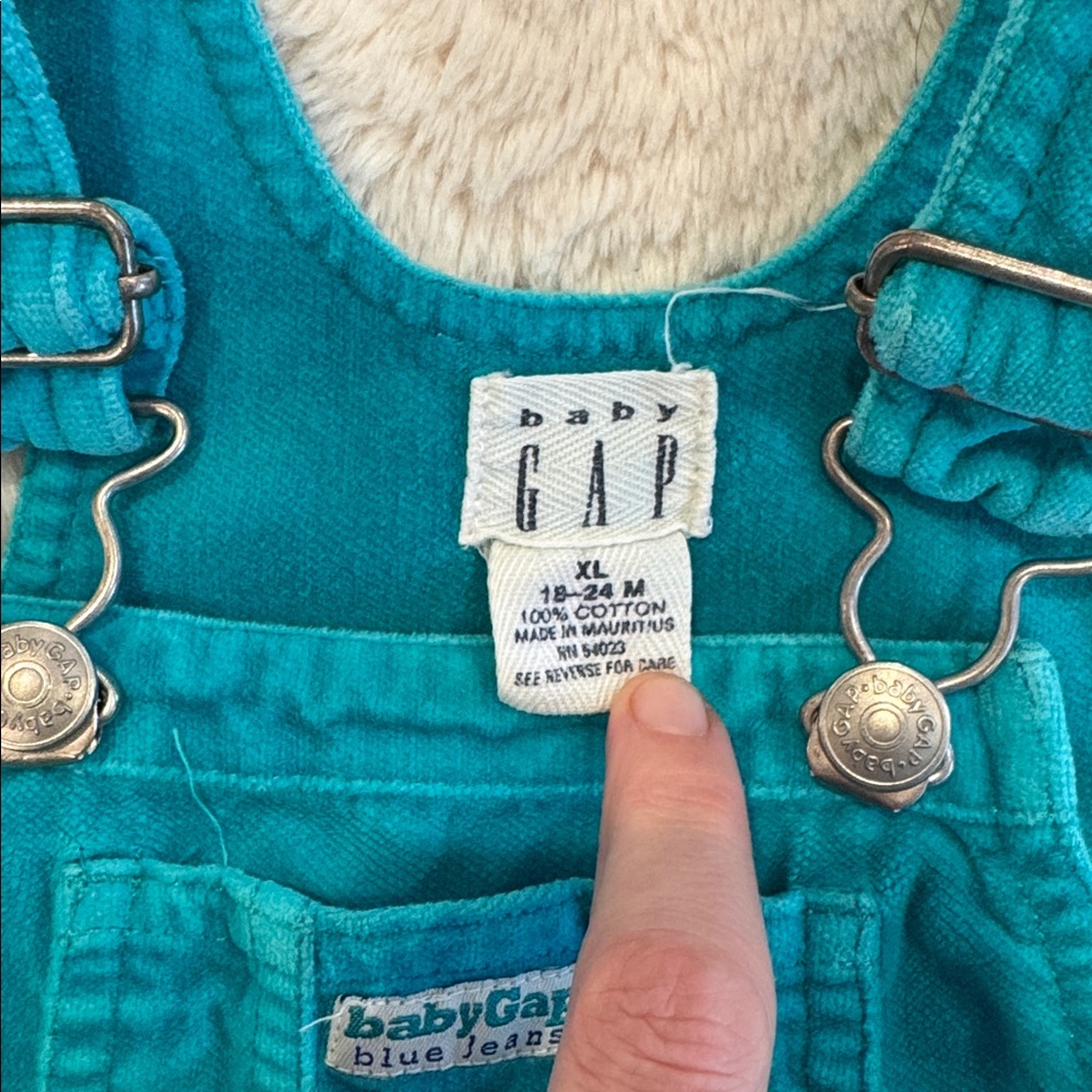 Vintage babyGap Blue Jeans Teal Jumper Dress
Size: XL (18–24 Months) - Picture 2 of 6